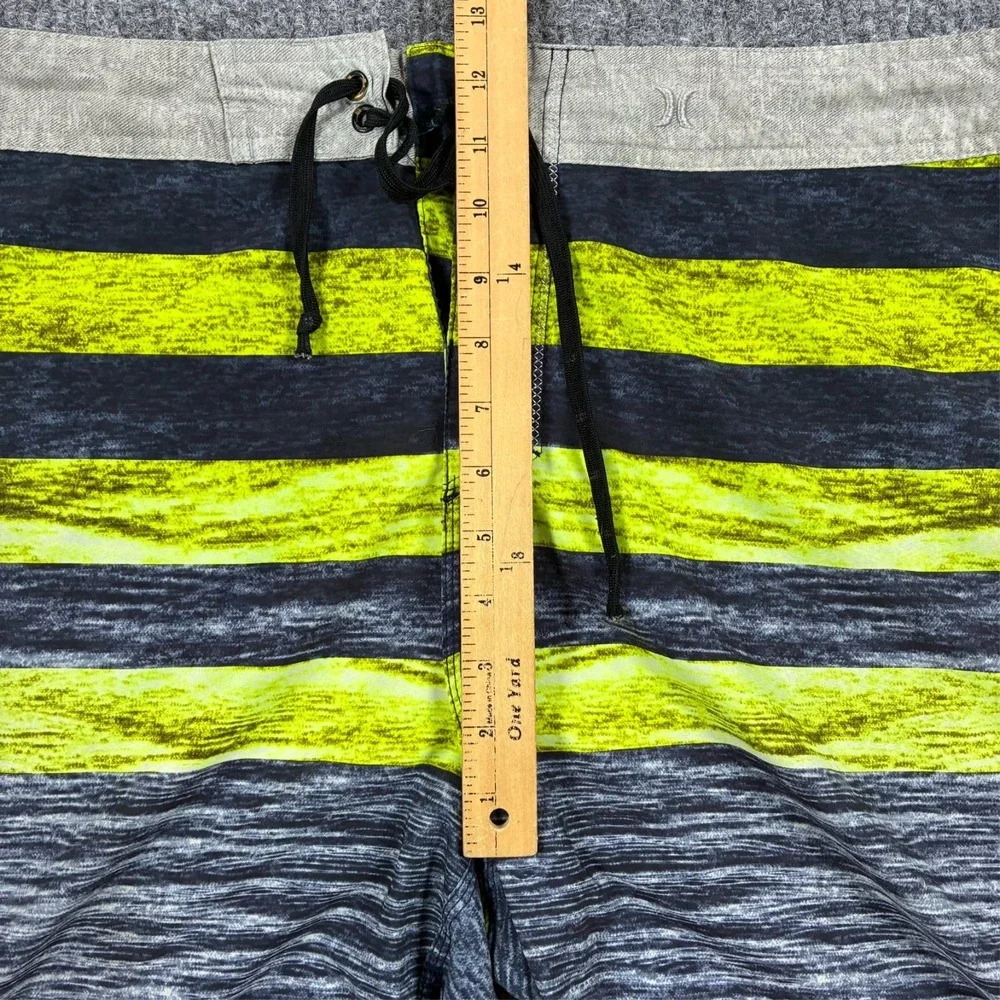 Hurley Phantom Board Shorts Mens Size 38